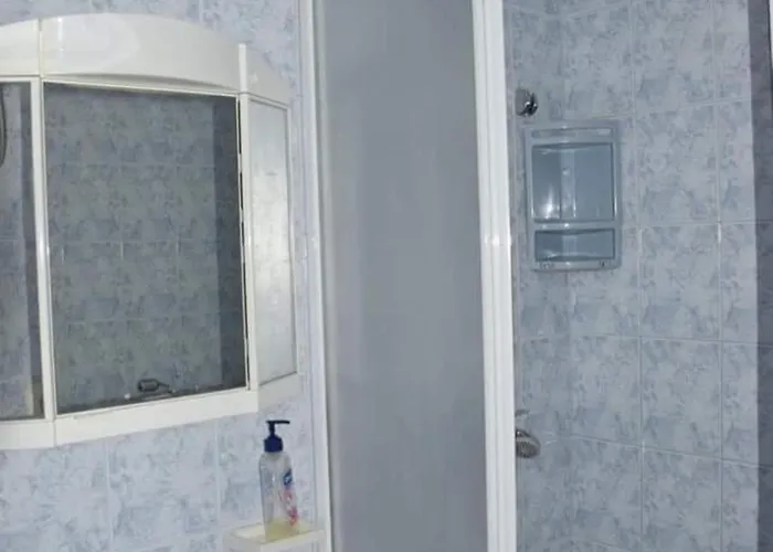 Dana - One Bedroom 5 Διαμέρισμα *