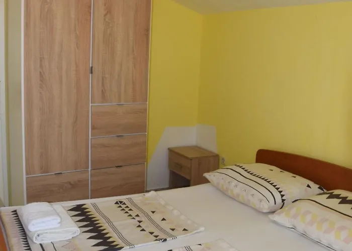 Dana - One Bedroom 5 Διαμέρισμα *